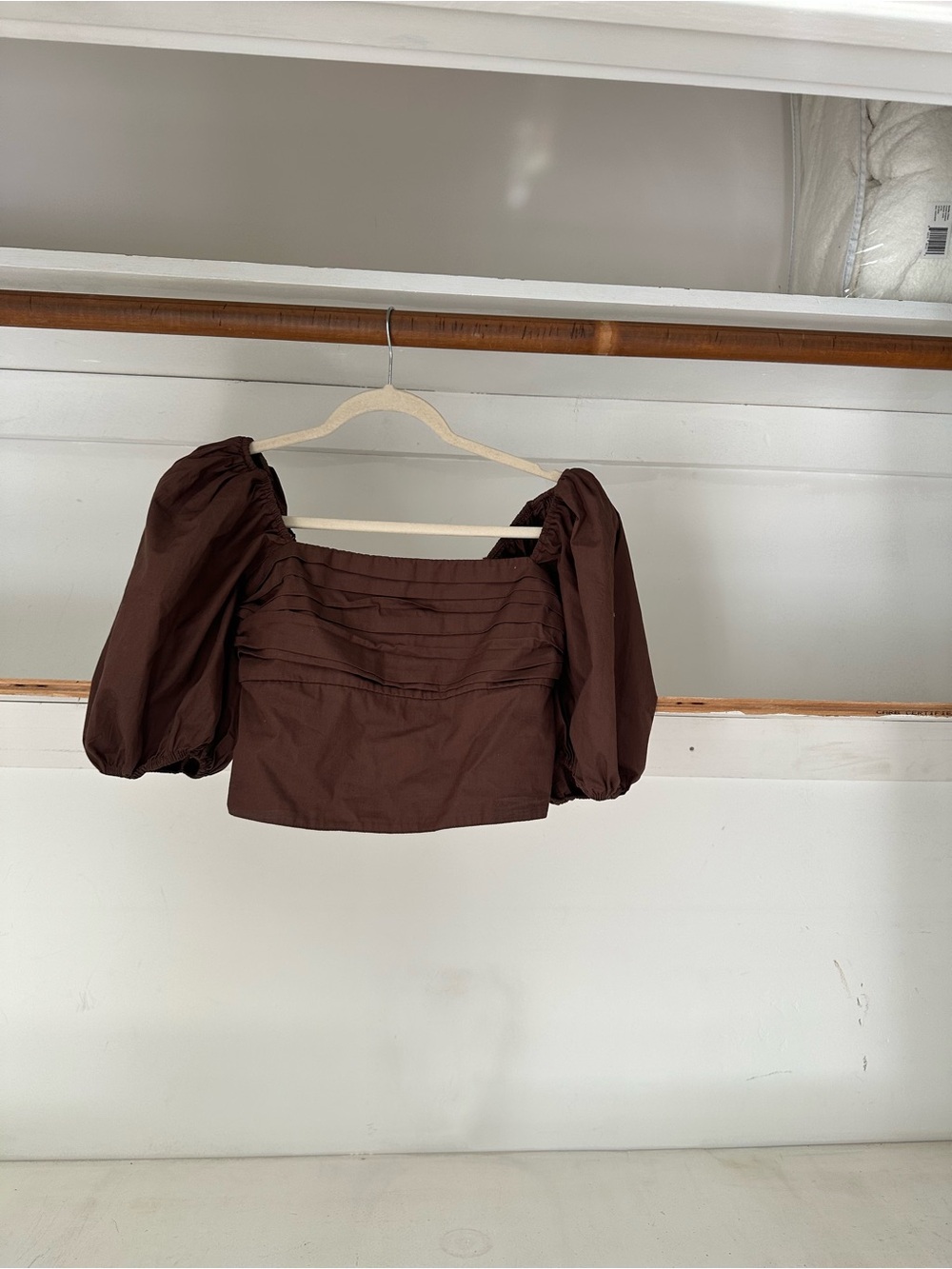 Abercrombie & Fitch Chocolate Brown Puff Sleeve Crop Top